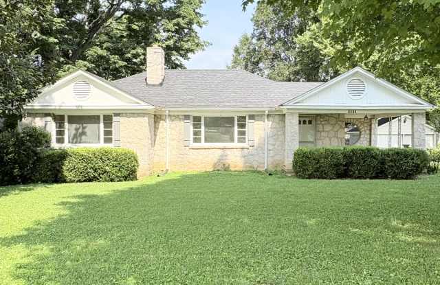 1573 Three Springs Rd photos photos