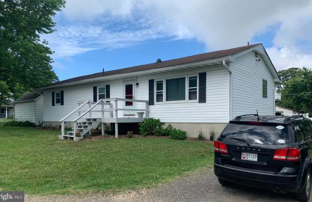 2404 KETCHUM AVENUE - 2404 Ketchum Avenue, Edgemere, MD 21219