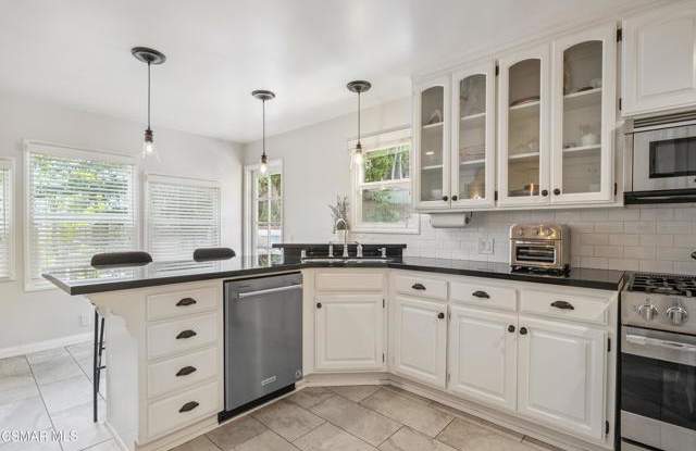13324 Valley Vista Boulevard photos photos