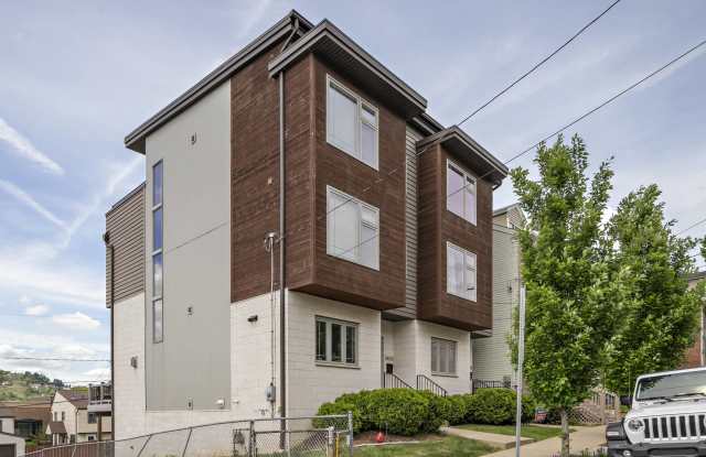 3433 Ligonier Street photos photos