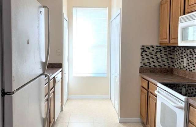 612 Captiva Circle Gallery 2