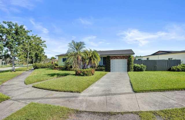 9105 Little River Dr Gallery 1