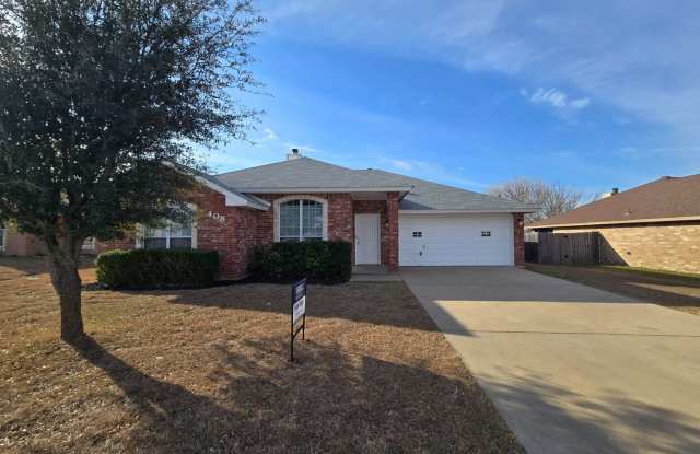 RENT REDUCTION - AVAILABLE NOW! photos photos