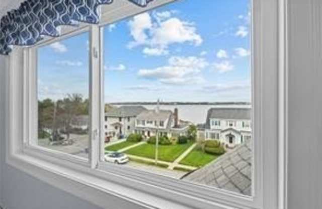 17 Selkirk Rd Road photos photos