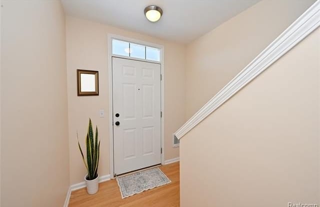 3266 Camden Drive Gallery 3