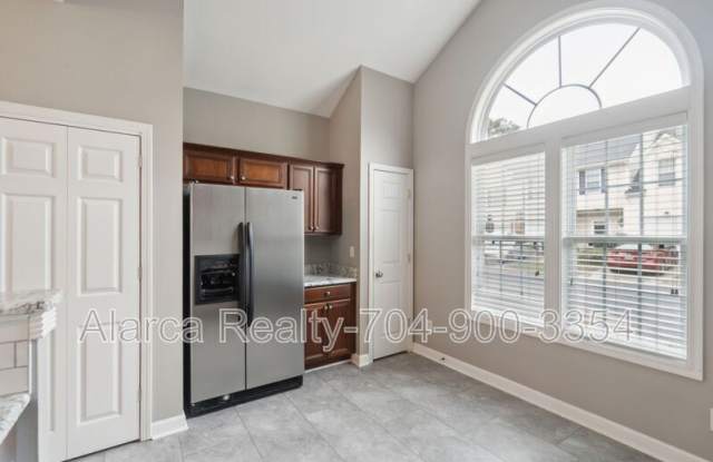 4218 Amherst Villa Court Gallery 4