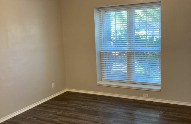 3403 RIDGE COUNTRY ST Gallery 3