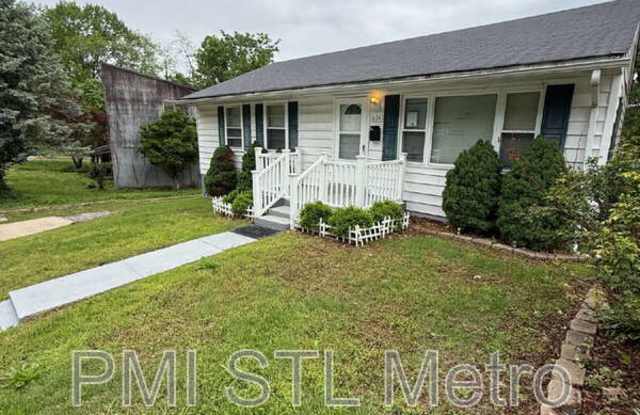 6241 Lorraine Ave photos photos