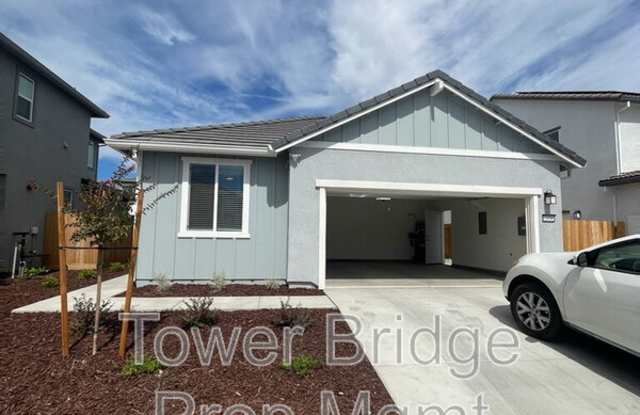 2456 Spotfin Street photos photos