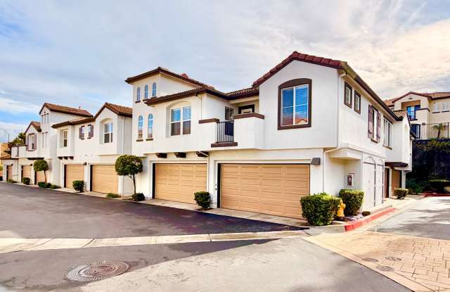 Bright Lovely Two Story Townhome in the VistaMonte at San Luis Rey HOA Community of Oceanside! photos photos Bright Lovely Two Story Townhome in the VistaMonte at San Luis Rey HOA Community of Oceanside! photos photos