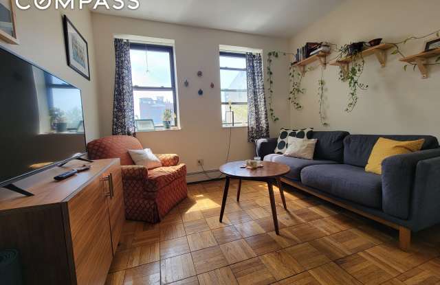 243 16th Street - 243 16th Street, Brooklyn, NY 11215 243 16th Street - 243 16th Street, Brooklyn, NY 11215