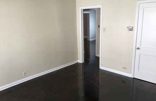 443 FURR DR Gallery 2