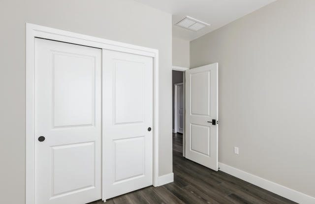 2806 East Alluvial Avenue Unit C12 photos photos