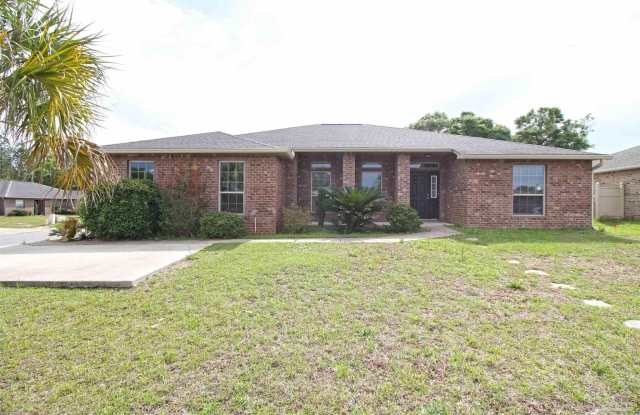 7077 Marissa Point Ln - 7077 Marissa Point Lane, Point Baker, FL 32570