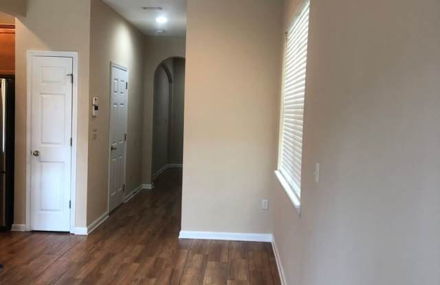 315 Sunstone Court Gallery 4
