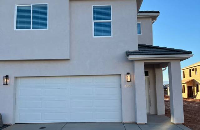 3 Bedroom 2.5 Bathroom Townhome in Washington! photos photos