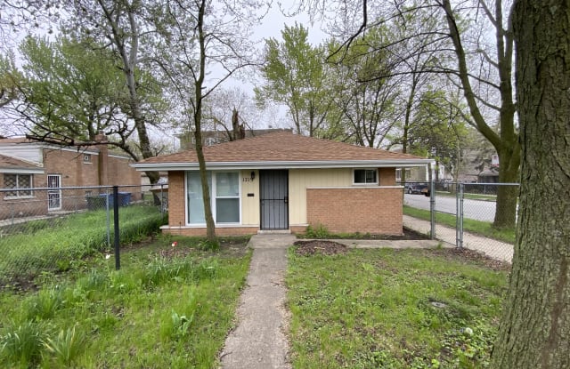 1219 East 70th Street - 1219 East 70th Street, Chicago, IL 60637