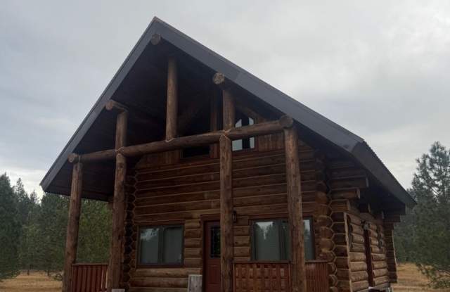 1 bed, 1 bath Cabin with Acreage photos photos 1 bed, 1 bath Cabin with Acreage photos photos