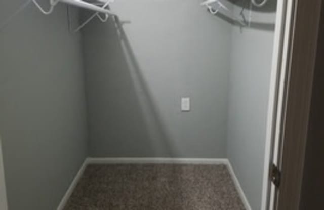 4222 E 53rd Ter - 4222 East 53rd Terrace, Kansas City, MO 64130