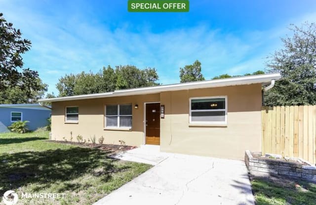 5895 60th Avenue North - 5895 60th Avenue North, West Lealman, FL 33709