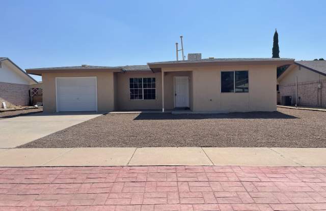 1716 dean martin Drive photos photos