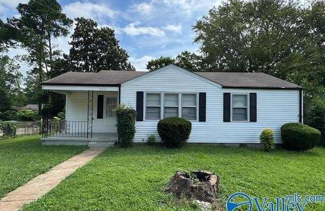 906 Parklane Avenue NW photos photos