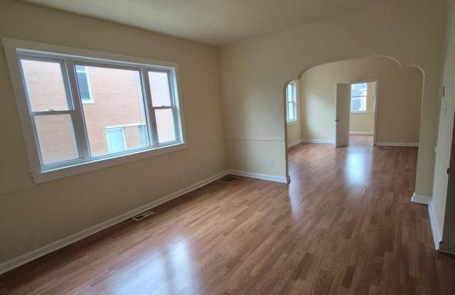 1245 EMPIRE AVENUE photos photos