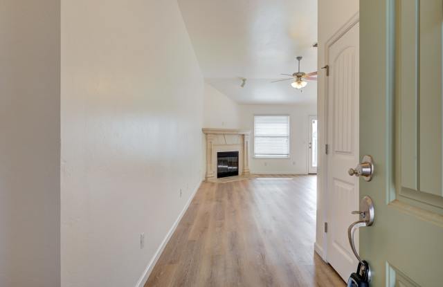 1008 Caracara Drive Gallery 3