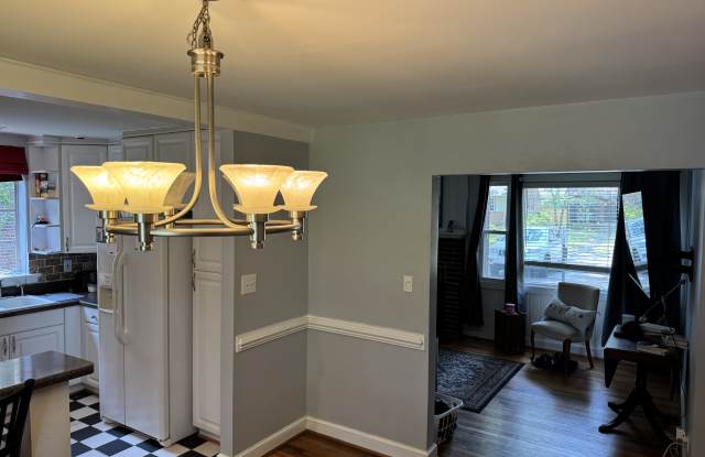 5206 Lee Avenue photos photos