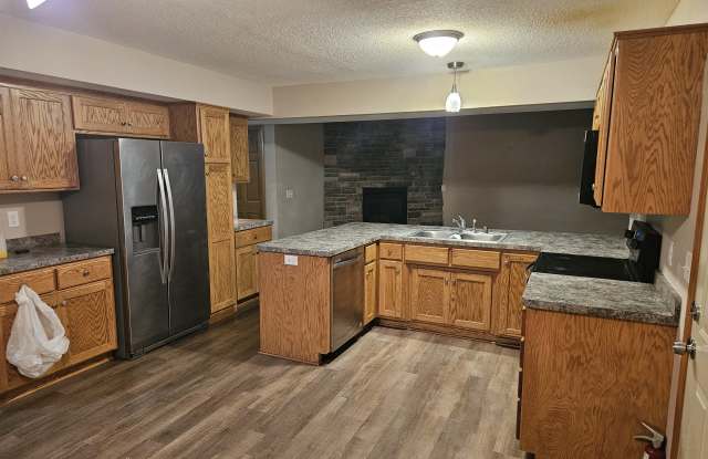 14270 Hemlock Ct N - 14270 Hemlock Court North, Apple Valley, MN 55124 14270 Hemlock Ct N - 14270 Hemlock Court North, Apple Valley, MN 55124