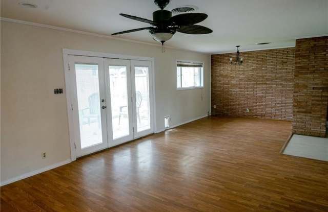 442 Haroldson Drive Gallery 4