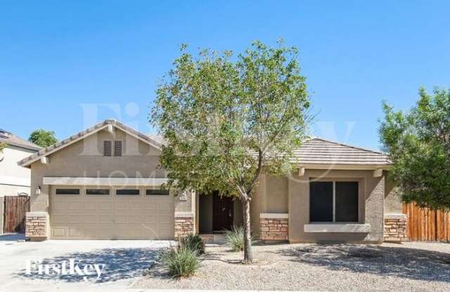 229 South 166th Drive - 229 South 166th Drive, Goodyear, AZ 85338