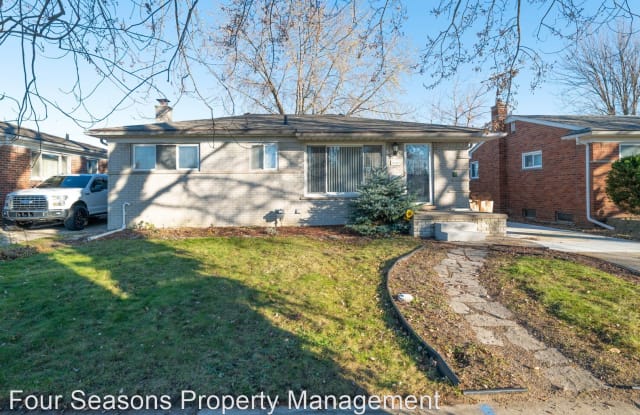 25530 Huron St - 25530 Huron Street, Roseville, MI 48066