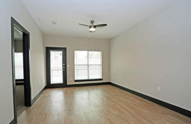 15433 Farm to Market Rd 1325, #1018 photos photos