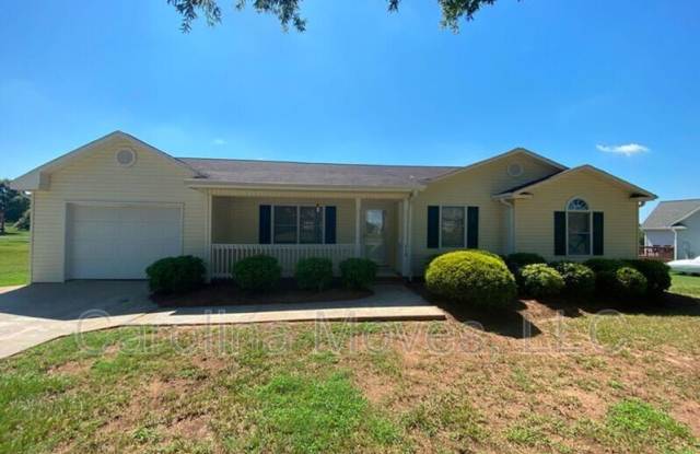 313 Kilt Court - 313 Kilt Court, Spartanburg County, SC 29316