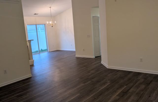 1068 Stoney Falls Blvd photos photos