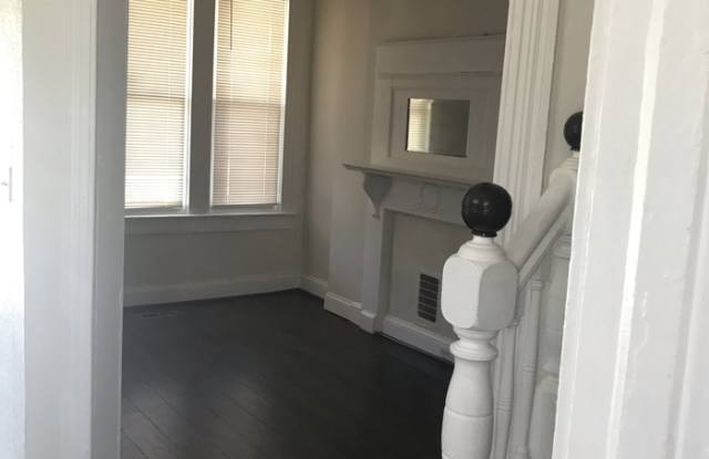 2739 Presbury Street Gallery 2