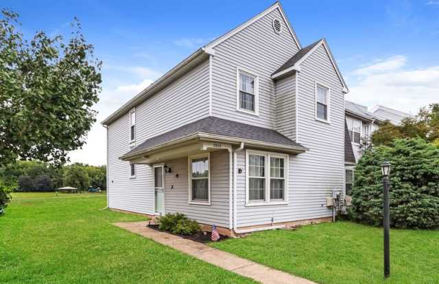 1515 Russett Drive photos photos