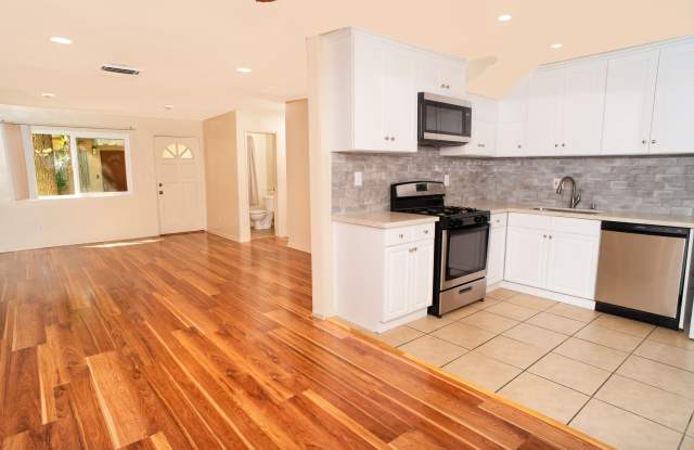 17151 Roscoe Blvd, Unit 18 - 17151 Roscoe Boulevard, Los Angeles, CA 91325