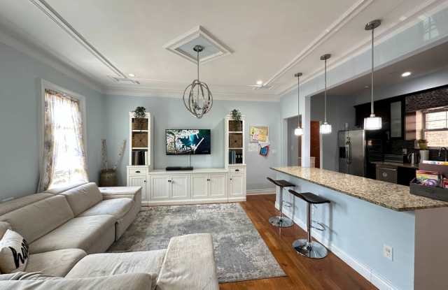 495 East 3rd Street photos photos