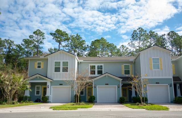 15 CANARY PALM CT Gallery 2