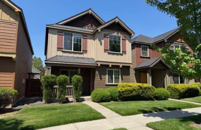 SE Bend neighborhood with community pool - 61197 Dayspring Drive, Bend, OR 97702 SE Bend neighborhood with community pool - 61197 Dayspring Drive, Bend, OR 97702