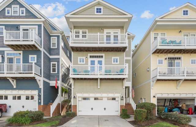 Welcome to this stunning 3-bedroom, 3.5-bath tri-level condo! photos photos Welcome to this stunning 3-bedroom, 3.5-bath tri-level condo! photos photos