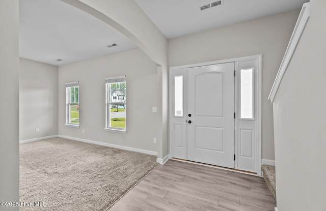 413 Wind Sail Court Gallery 3