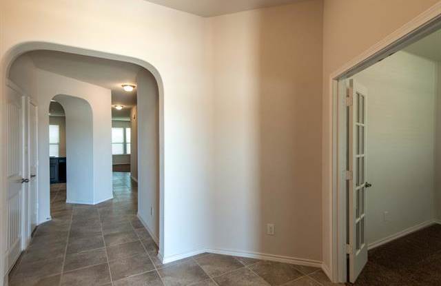 2501 Clay Creek Lane Gallery 4