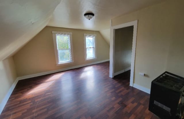 24 Wick - 24 Wick Street, Buffalo, NY 14212