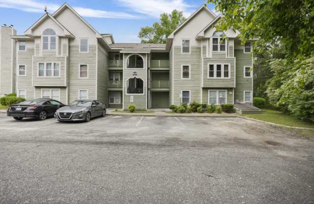 6716 Willowbrook Drive Gallery 2