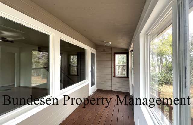 Country Living! - 4415 Bodega Avenue, Sonoma County, CA 94952