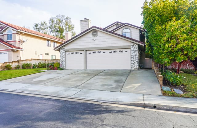 5950 Vía Del Tecolote - 5950 Via Del Tecolote, Yorba Linda, CA 92887