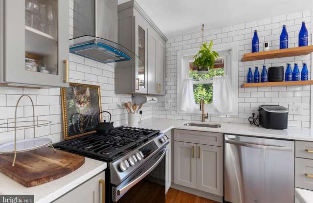6809 KENYON Drive Gallery 3